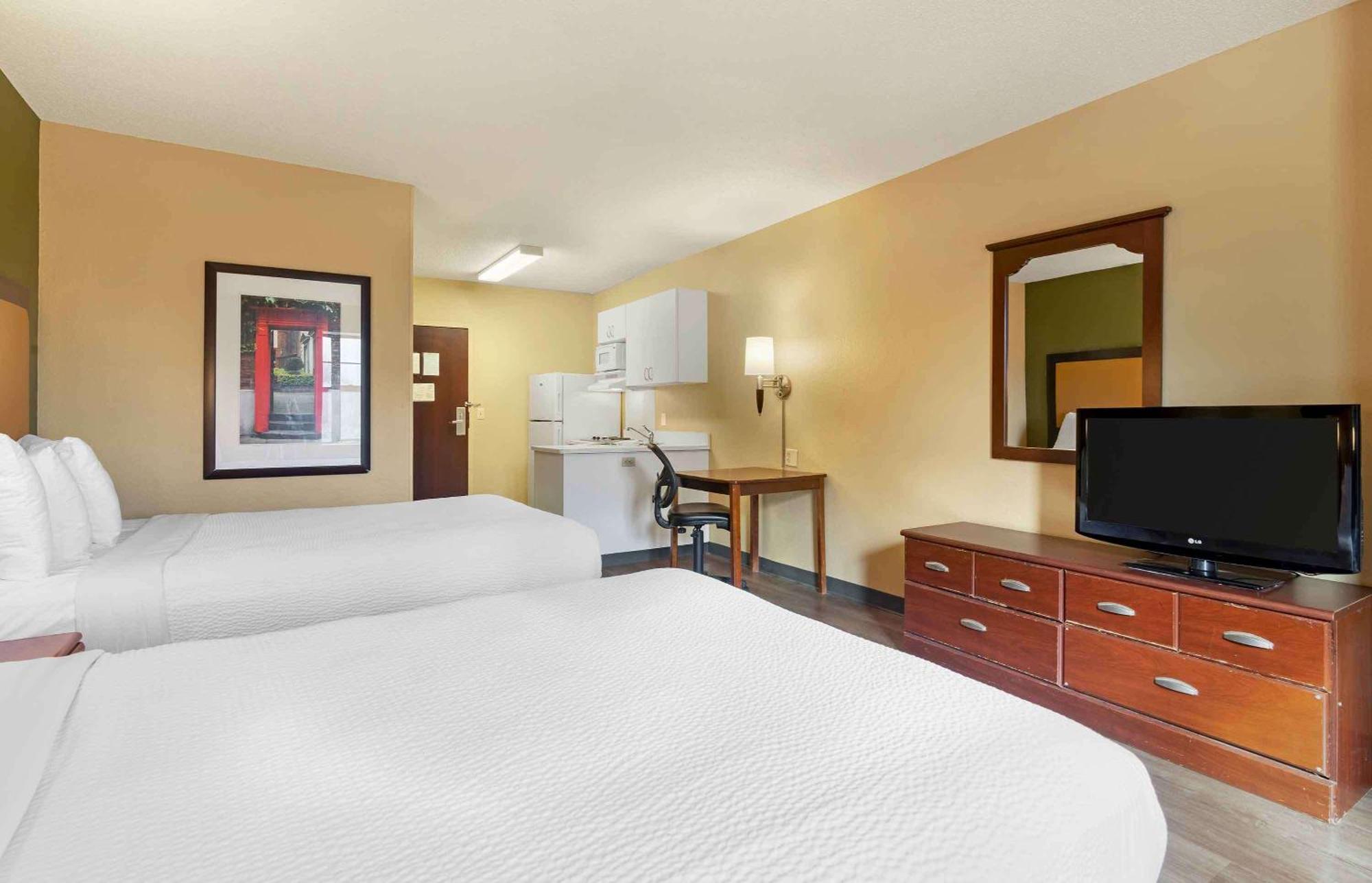 Extended Stay America Suites - Savannah - Midtown Екстер'єр фото