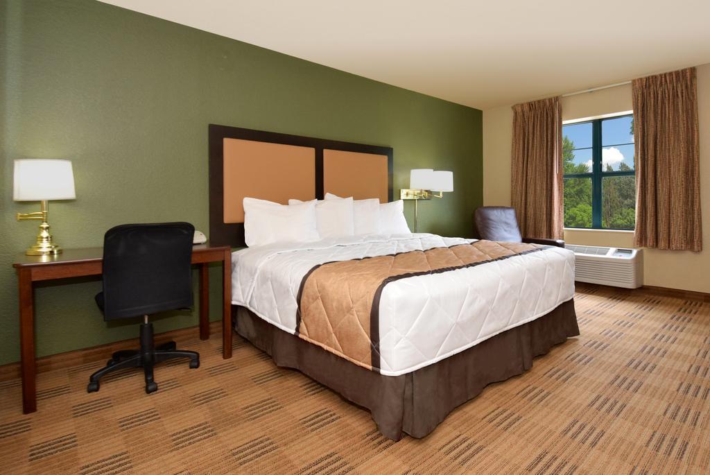 Extended Stay America Suites - Savannah - Midtown Екстер'єр фото